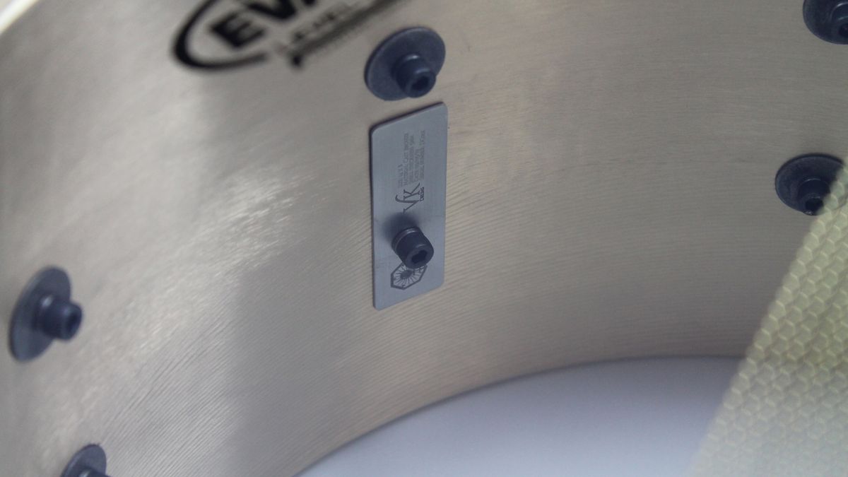 The VKast shell is 5mm thick, note more engraving inside on the 'dog tag'