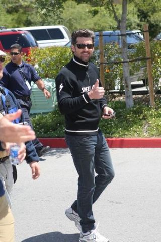 Thumbs up from cycling fan and rider Patrick Dempsey