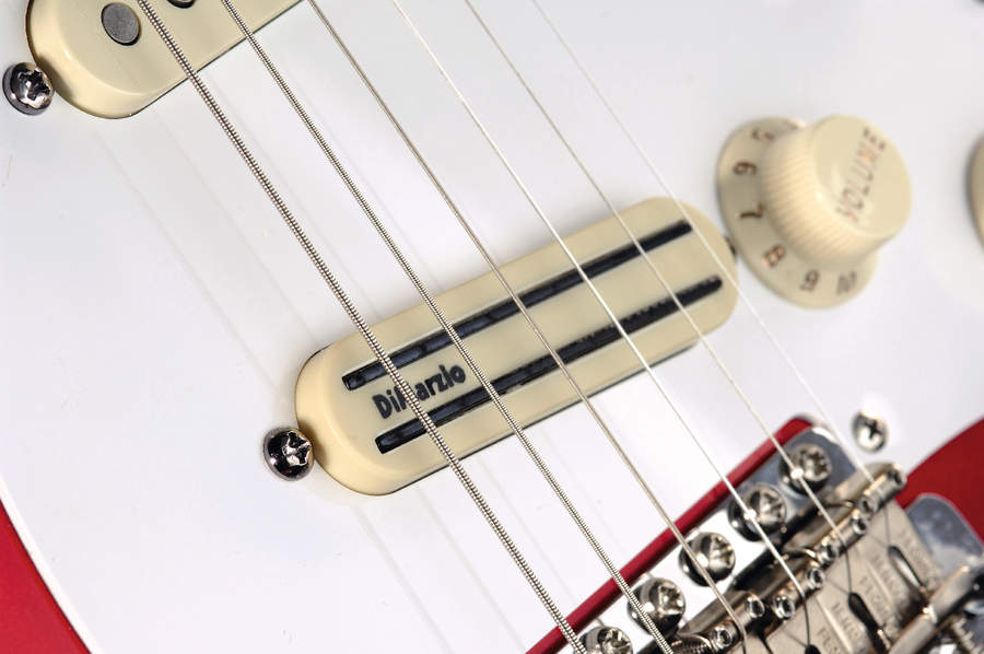 The DiMarzio Tone Zone delivers a strong mid-range response for some meaty overdrive
