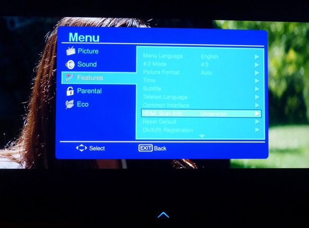 Sharp LC-37LE320 features menu