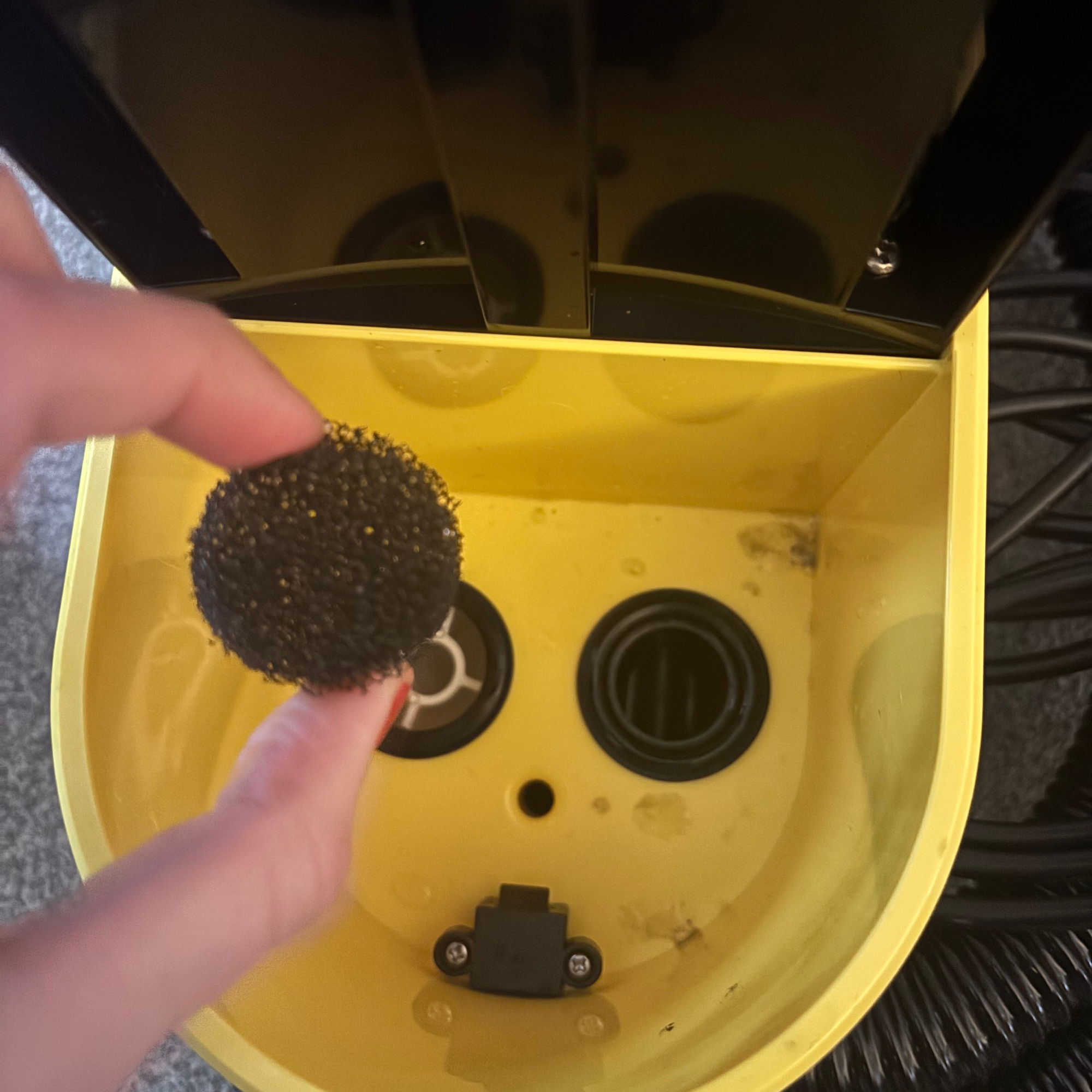 Karcher SE 2 Spot Care Spot Cleaner review