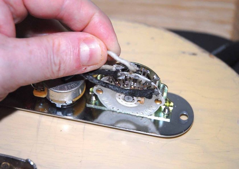 Guitar setup how to troubleshoot and fix your guitar's electrics