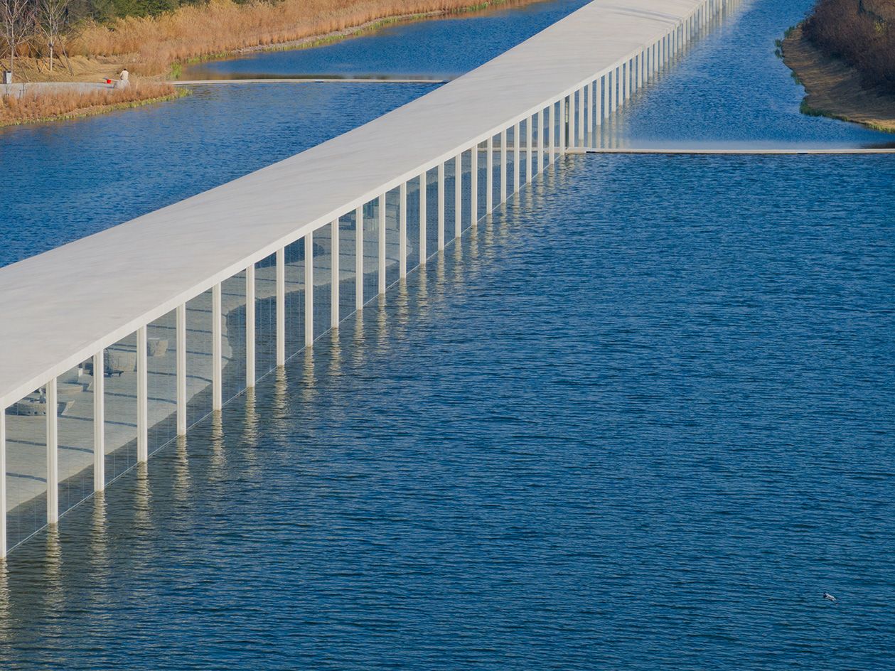 water museum emerging from the water in china