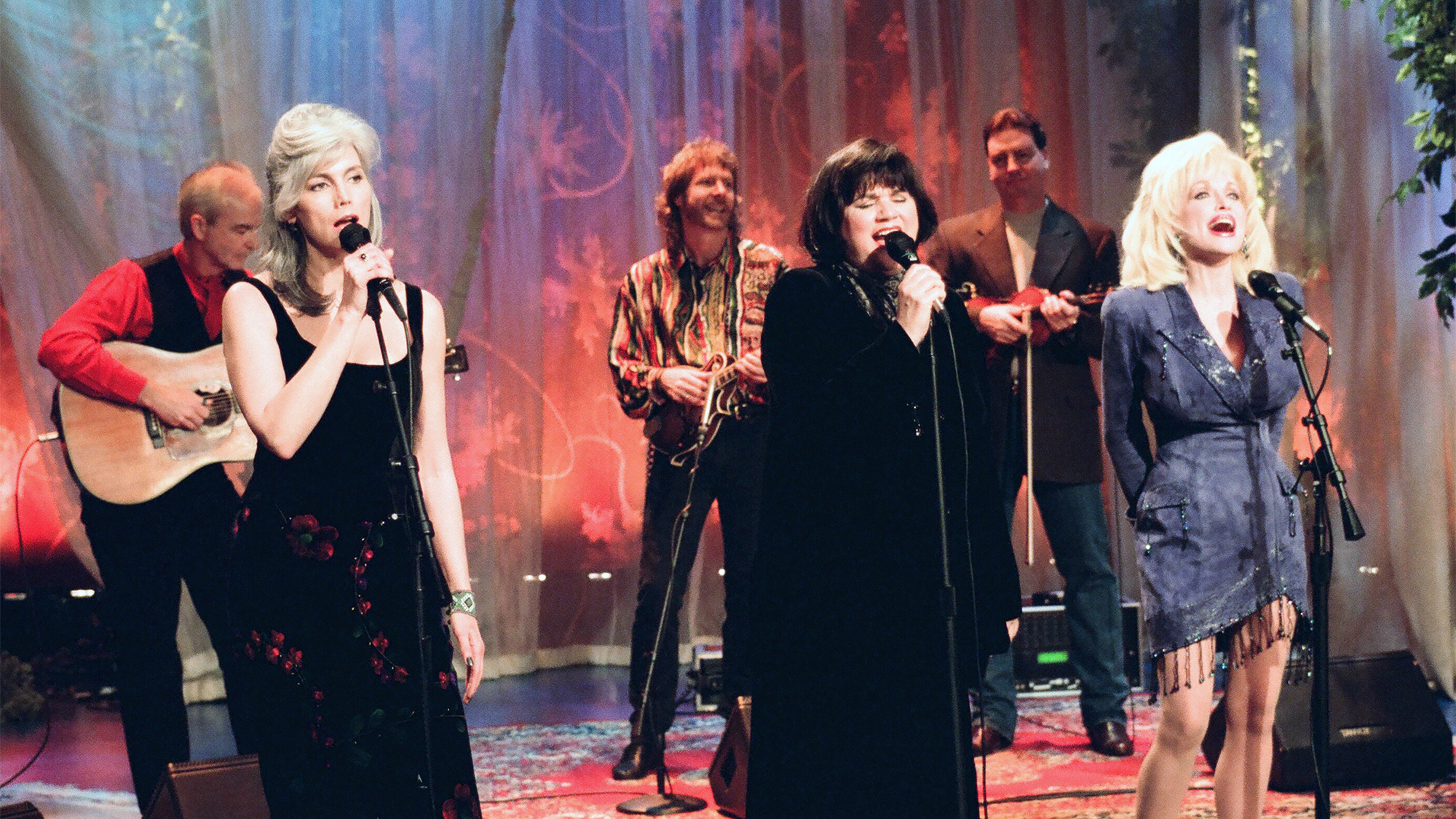Emmylou Harris, Linda Ronstadt, Dolly Parton perform on The Tonight Show With Jay Leno, February 9, 1999