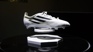 The technology behind the world's lightest football boot