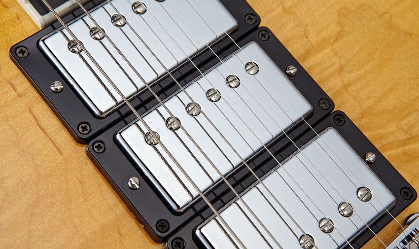 The guitar uses three Gibson '57 Classic humbuckers, a PAF-style pickups