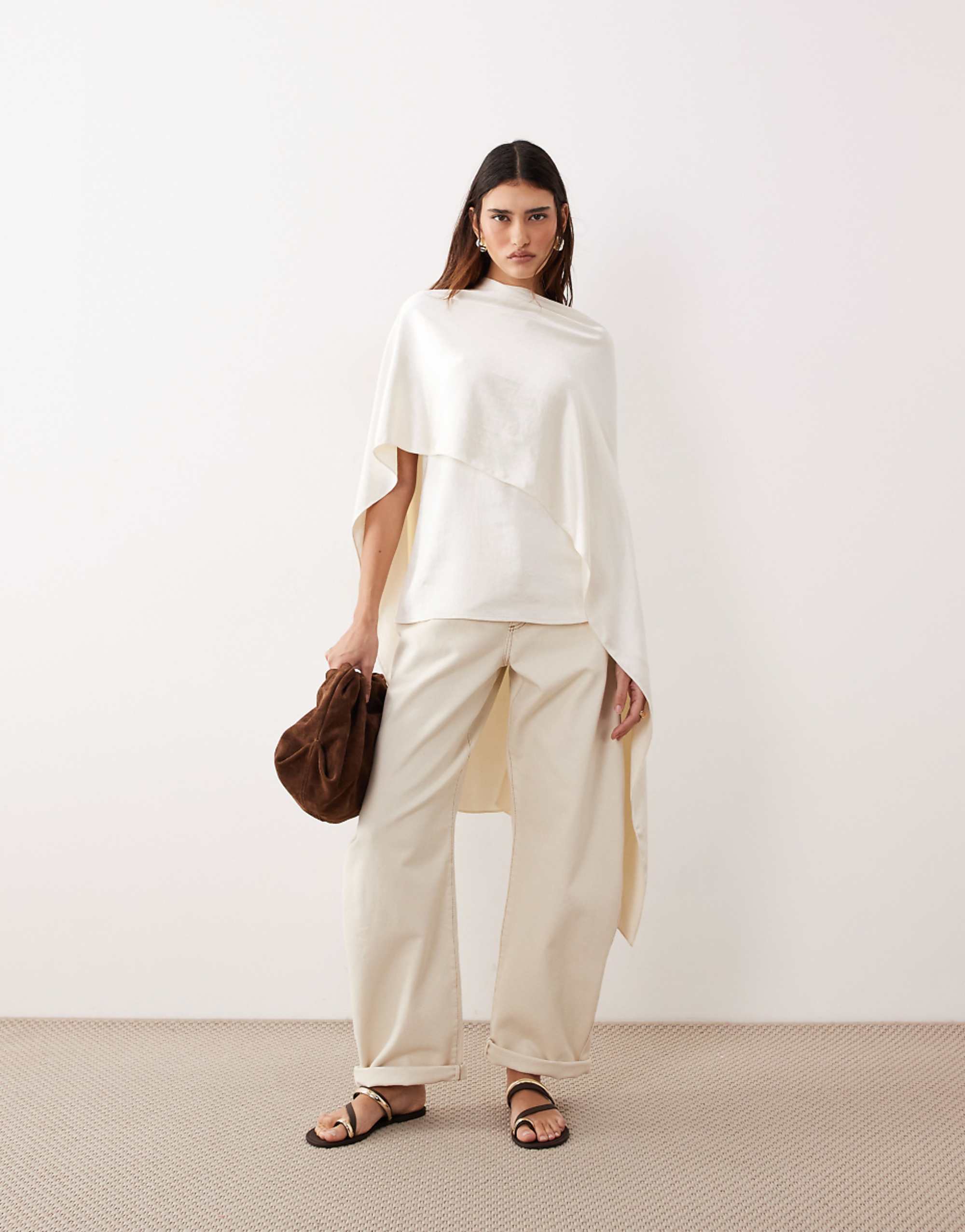 Arrange Tova Tapered Curved Leg Jean With Roll Hem in Bone