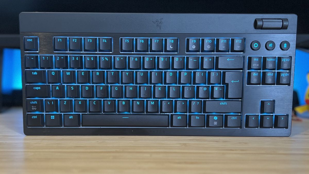 Razer BlackWidow V4 Low Profile Hyperspeed review: wants to prove