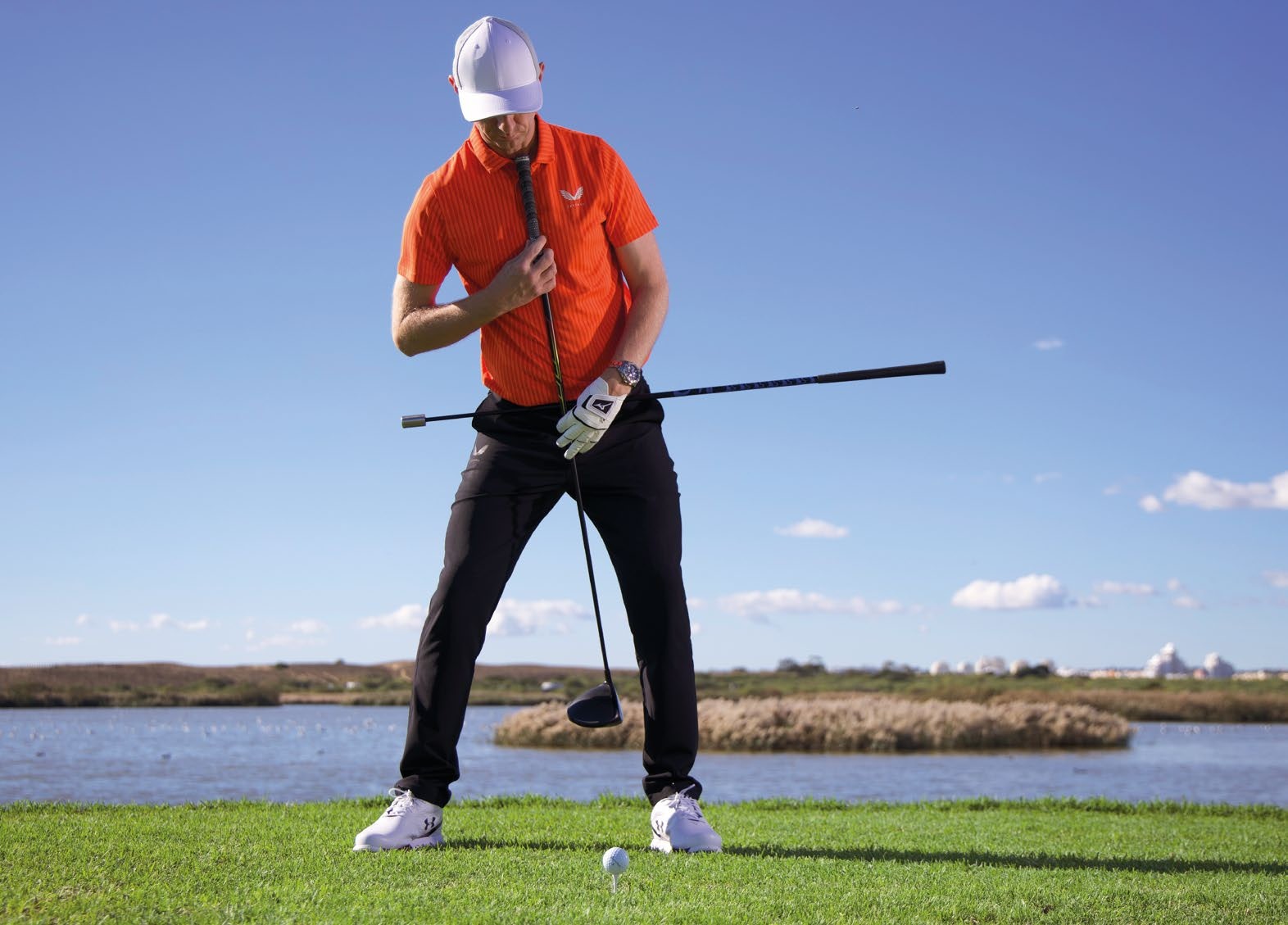 Top 50 Coach Ged Walters demonstrating the correct setup position with driver