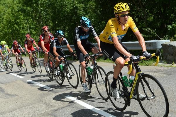 Bradley Wiggins (Sky) at the front