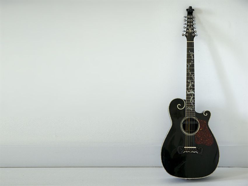 George Harrison turned Stewart on to Ferrington guitars. Here's Stewart's 12-string that he says is perfect for leads