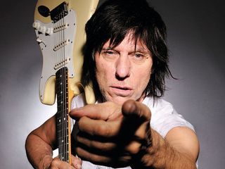 Jeff Beck is one of the three Yardbirds' guitarist that has signed the guitar, alongside Eric Clapton and Jimmy Page 