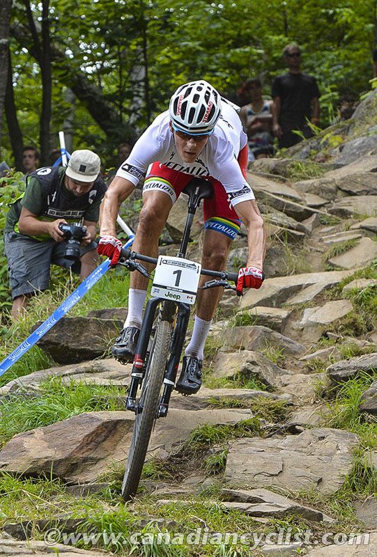 World Cup leader Jaroslav Kulhavy (Specialized Racing) had his hopes of hoding onto the leaders jersey dashed with a flat and a crash