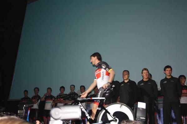 Fabian Cancellara (RadioShack-NIssan) leads out the riders