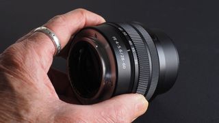 Sony FE 28-60mm f/4-5.6