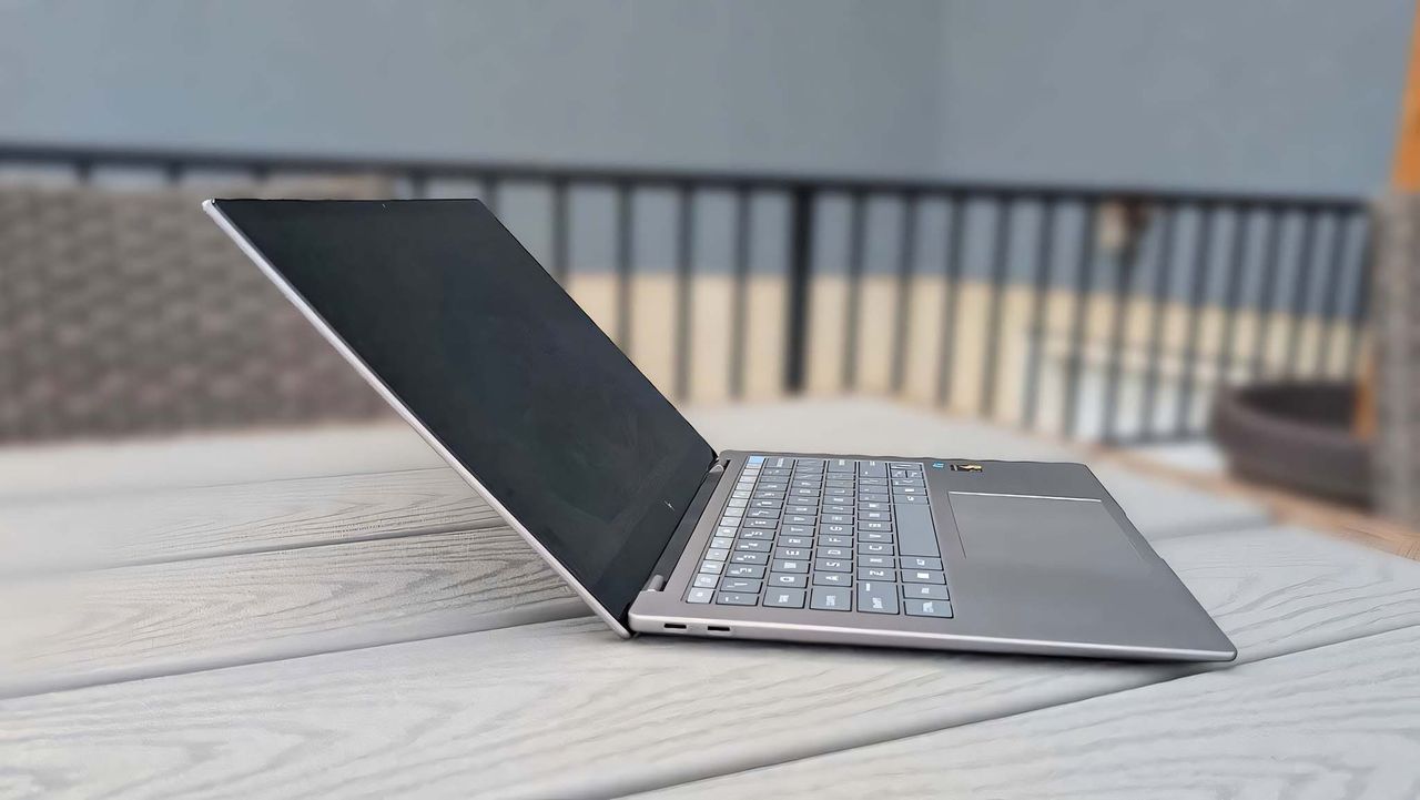 HP OmniBook X 14 with the screen bent back to its limit.