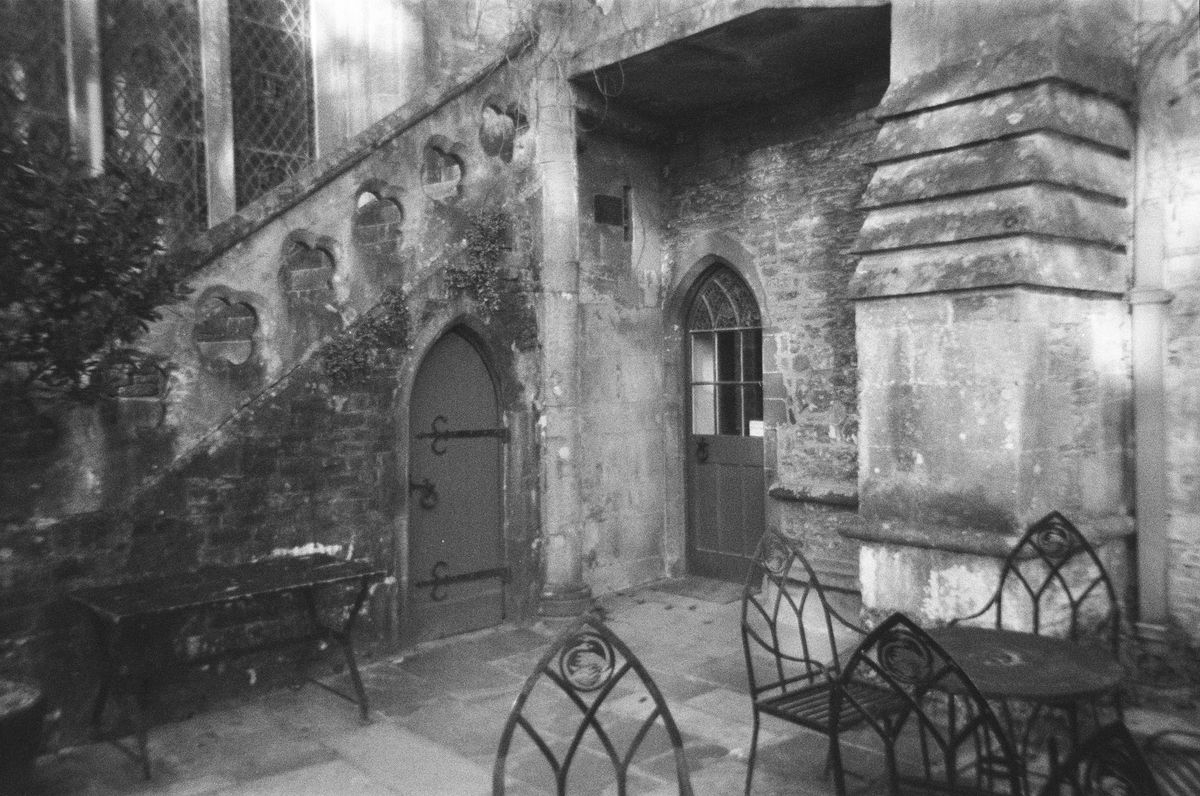 Harman Black &amp; White Single Use Camera
