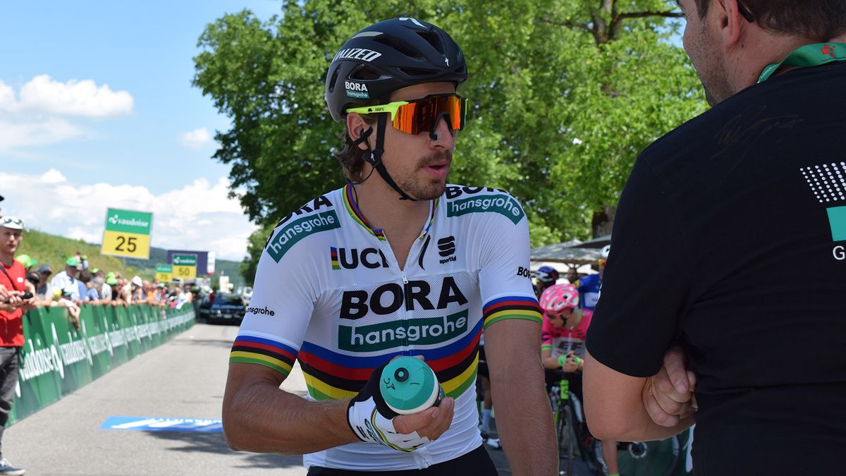Peter Sagan raced some of the stages with 100% Speedcraft Air sunglasses, which use magnets to keep your nasal passages open
