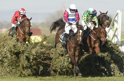 One For Arthur leads over the last and wins the 2017 Grand National