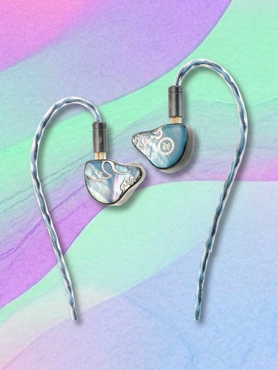 HiFiGo IEMs and a tube amp DAC.