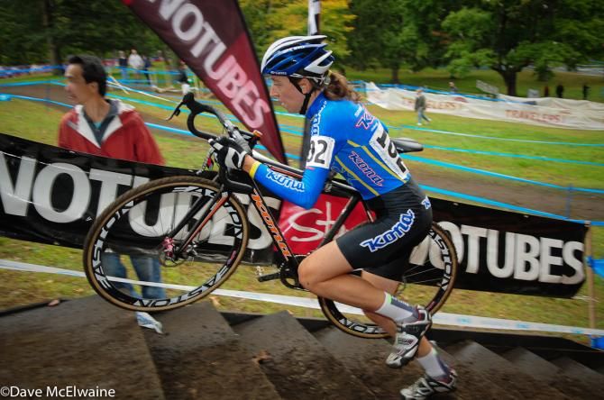 Helen Wyman (Kona Factory Team) chasing Nash on lap three