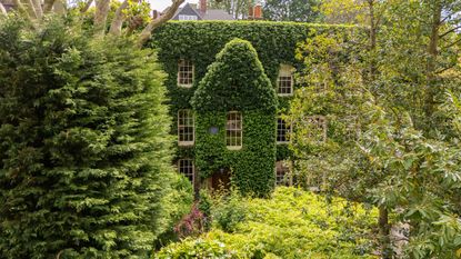 Inside Billy Joel's NY mansion: an unrivaled coastal retreat | Homes