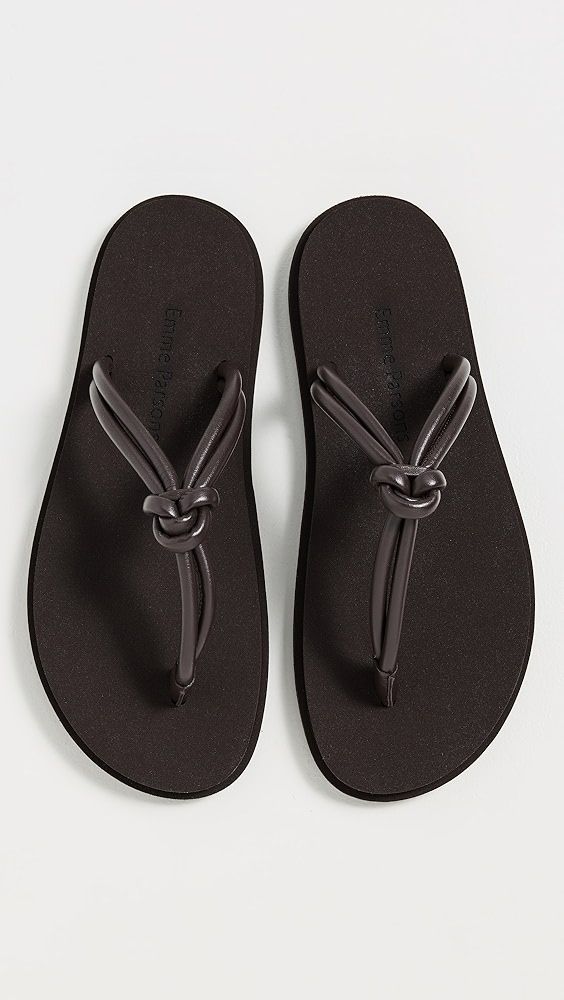 Emme Parsons Knot Pool Slides