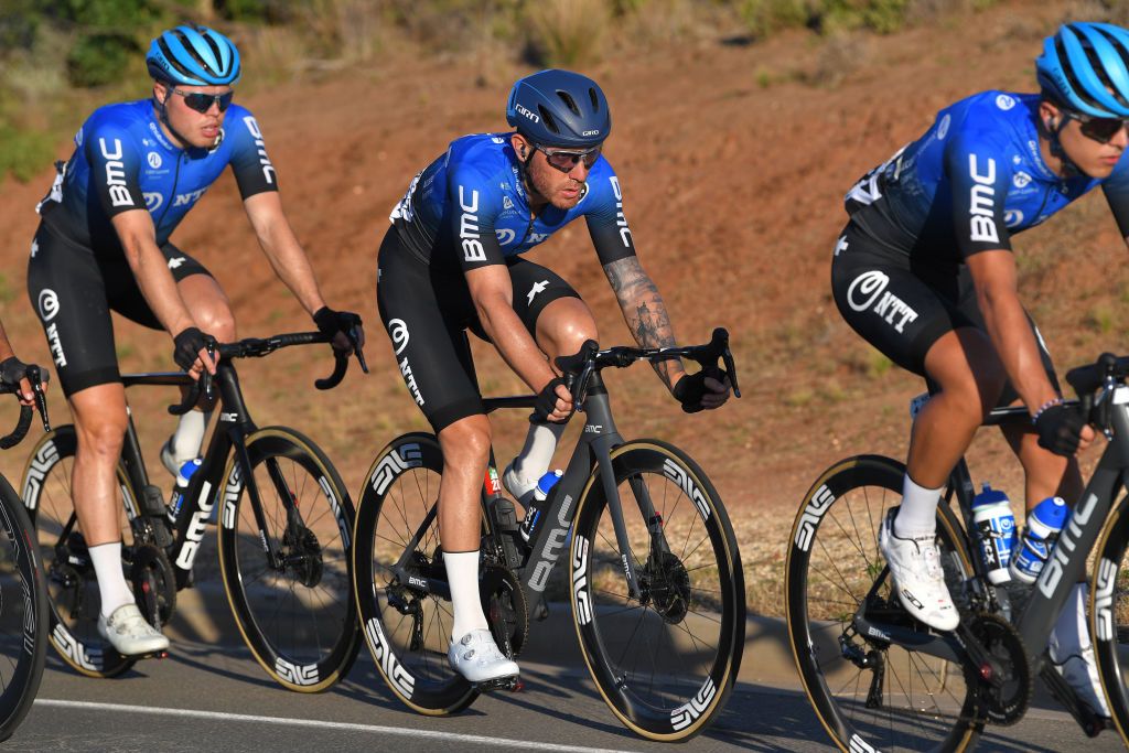 Giacomo Nizzolo awaits the sprint