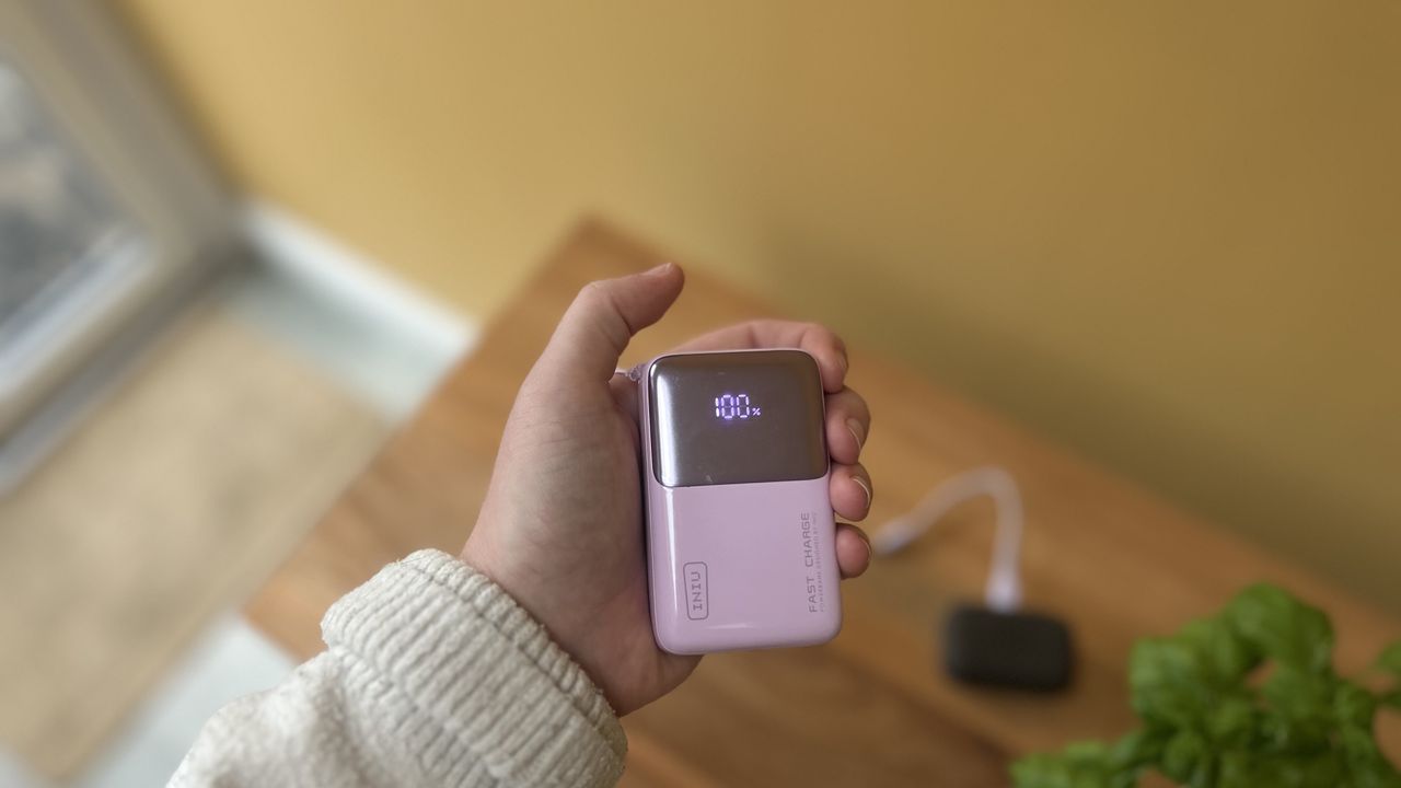 INIU Pocket Rocket P50 review: tiny, powerful and perfect for daily use