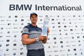 Henrik Stenson wins Golf Writers Trophy