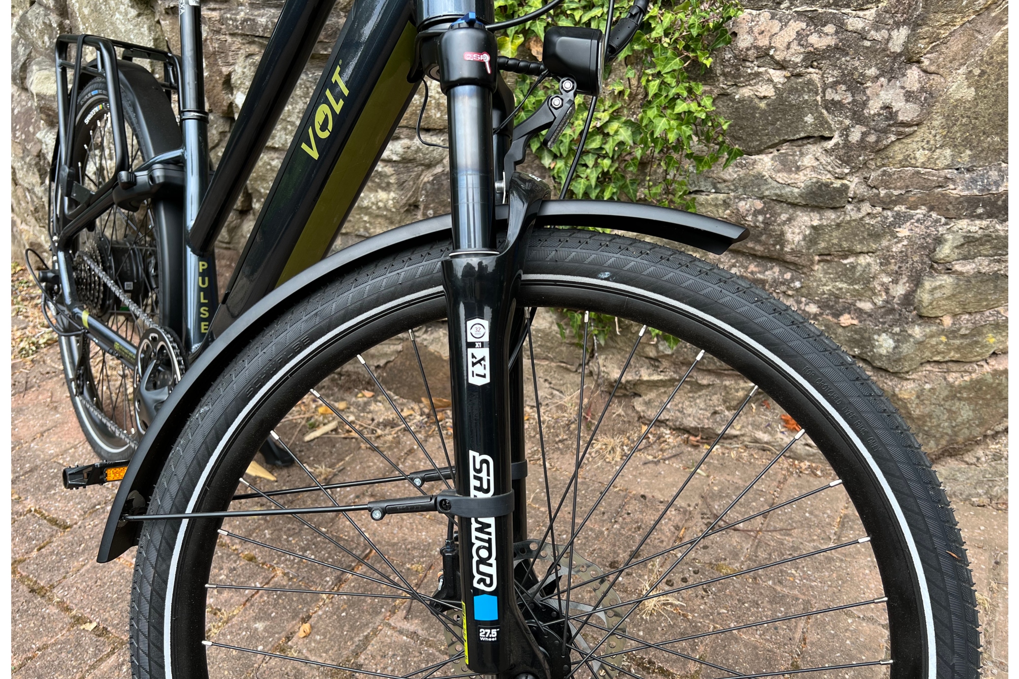 This is an image of the Suntour forks on the Volt Pulse LS e-bike