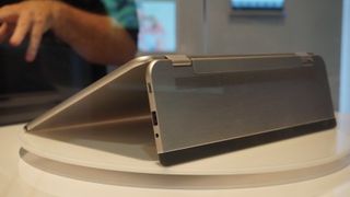 Toshiba 5-in-1 hybrid laptop concept