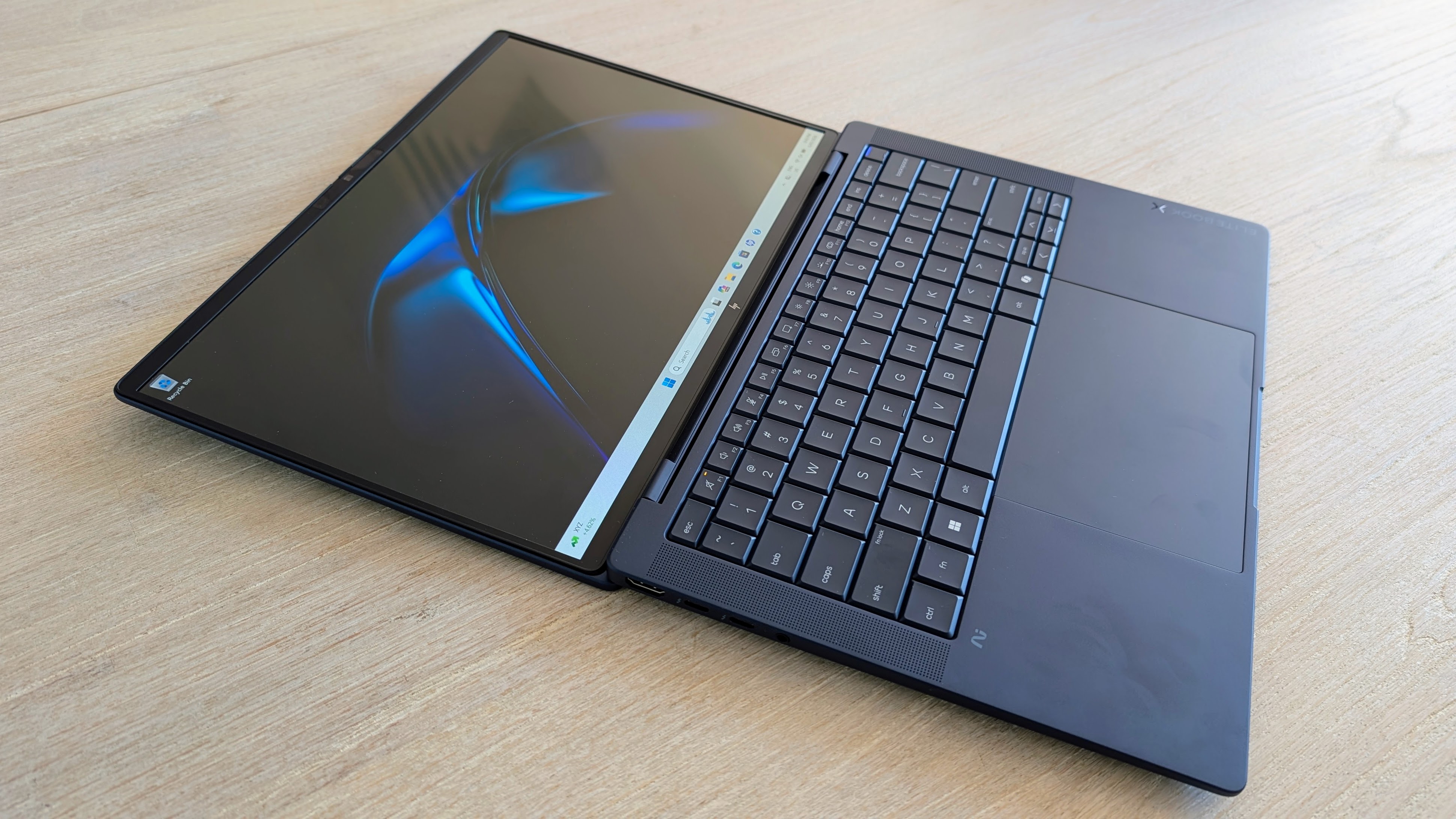 HP EliteBook X G2i laptop