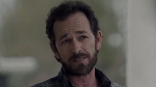 Screenshot of Luke Perry as Fred Andrews on Riverdale.