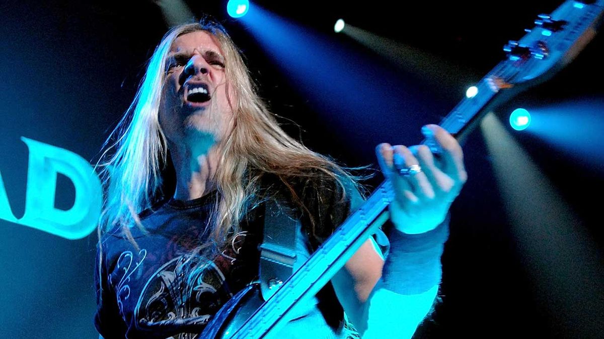 James LoMenzo onstage with Megadeth in 2009