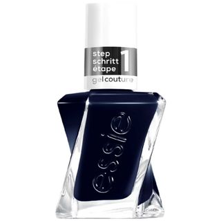 Winter Pedicure Shades Essie Gel Couture in Caviar Bar