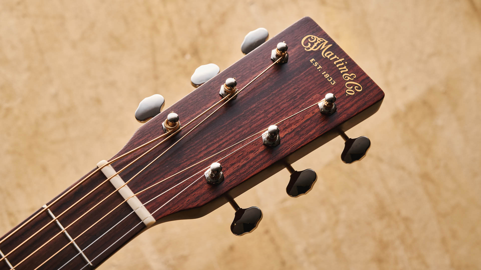 Martin 0-10E Retro Jason Isbell