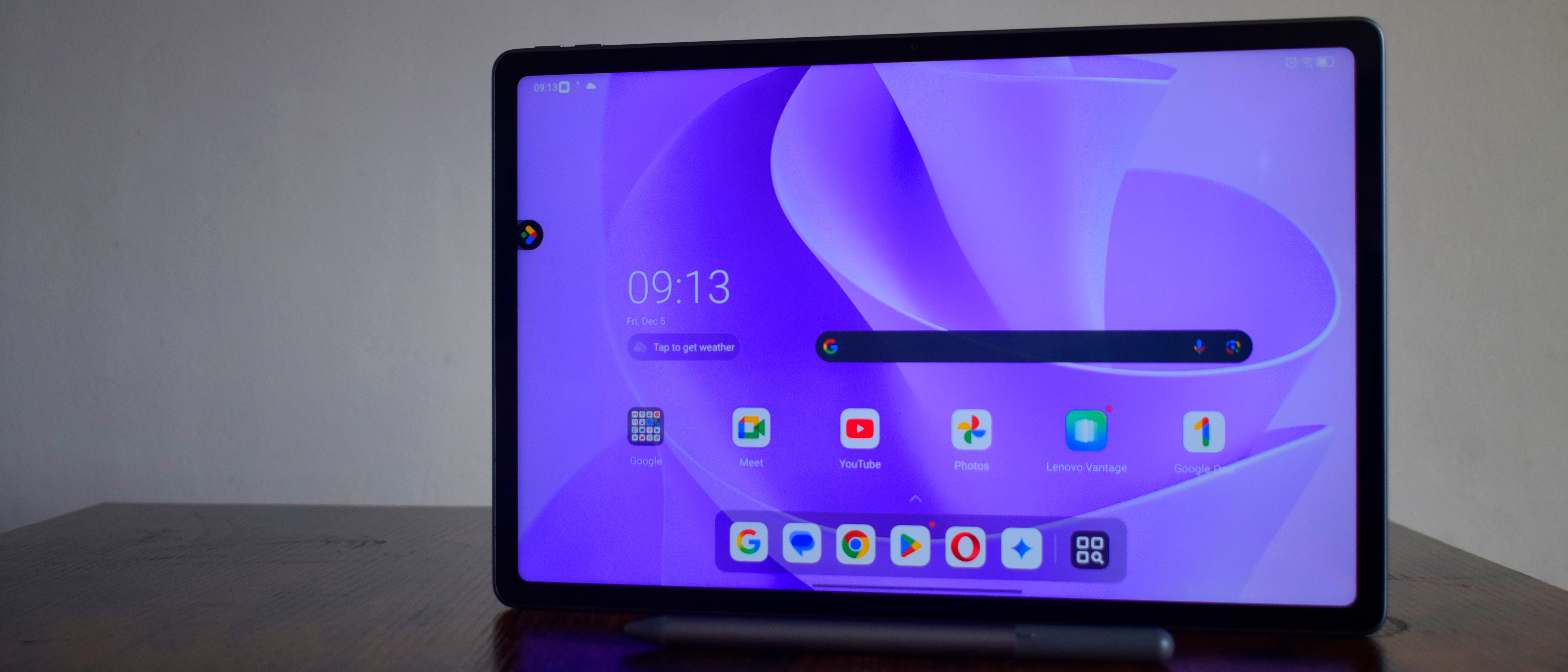 The Lenovo Idea Pad Plus on a desk