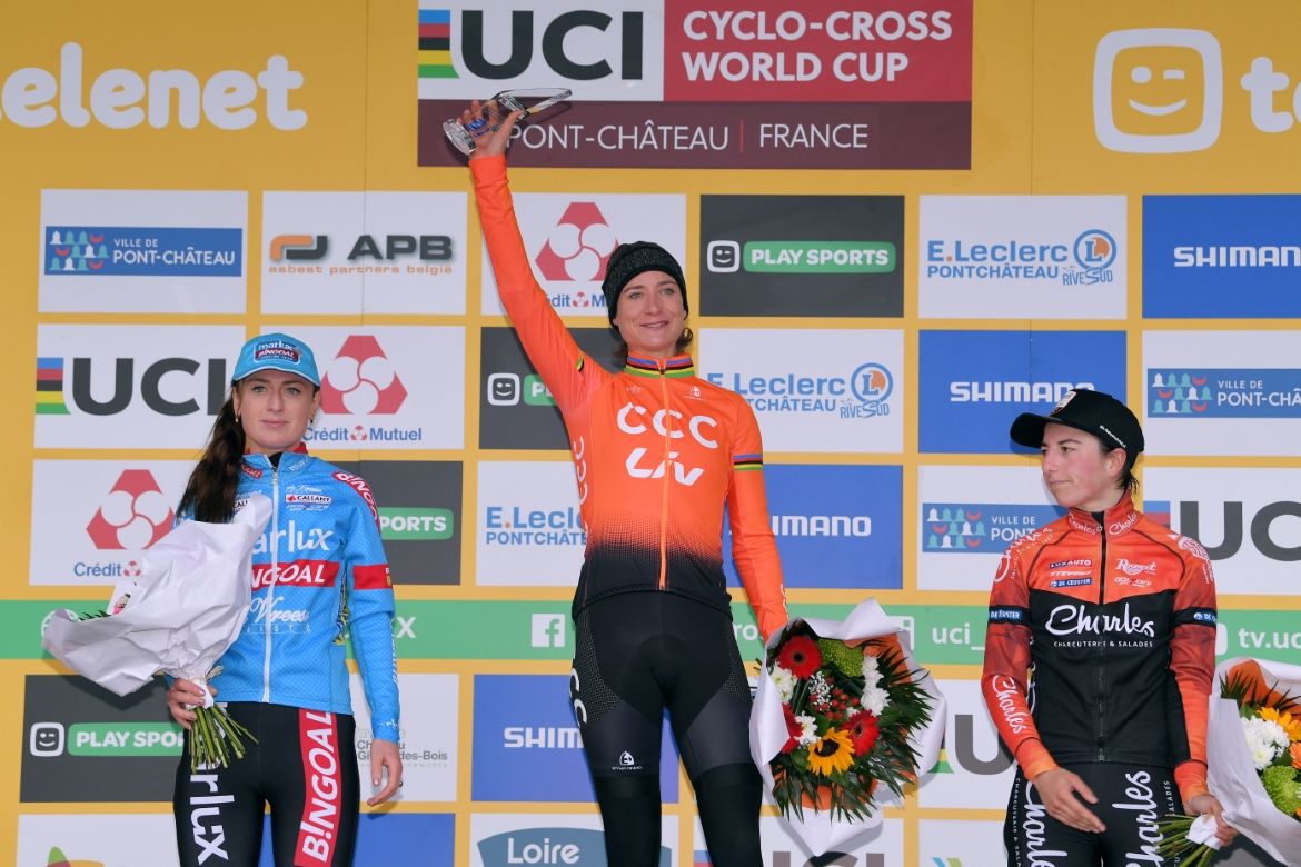 Marianne Vos on the top step of the podium