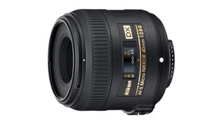 Nikkor 40mm f/2.8 G AF-S DX Micro