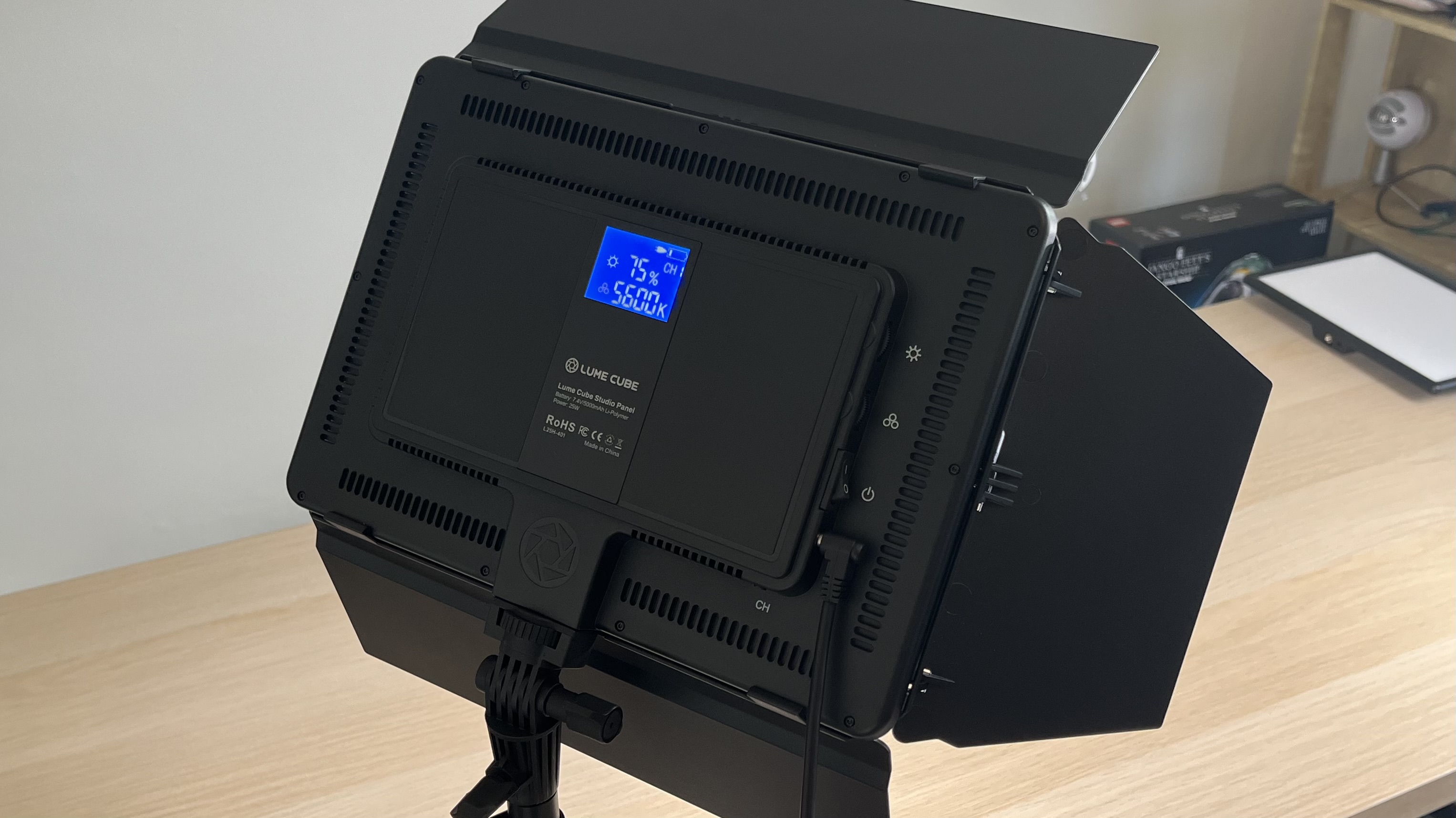 Lume Cube Studio Panel Lighting Kit, light panel rear