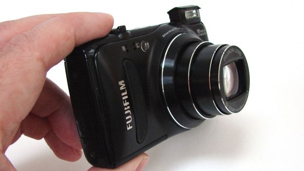 Fujifilm FinePix F660EXR review