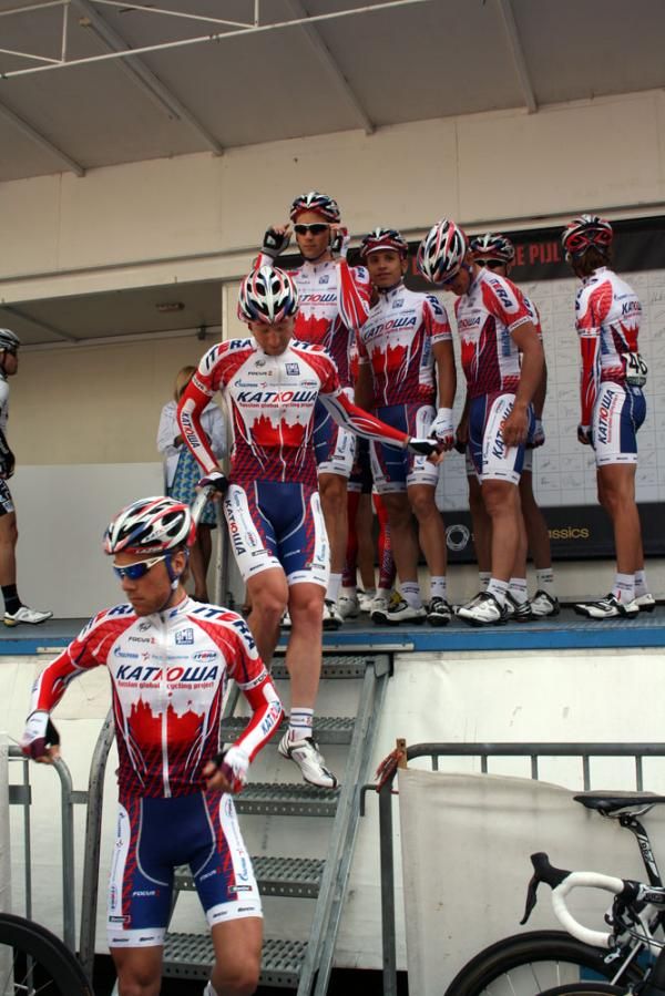 Katusha leave the podium
