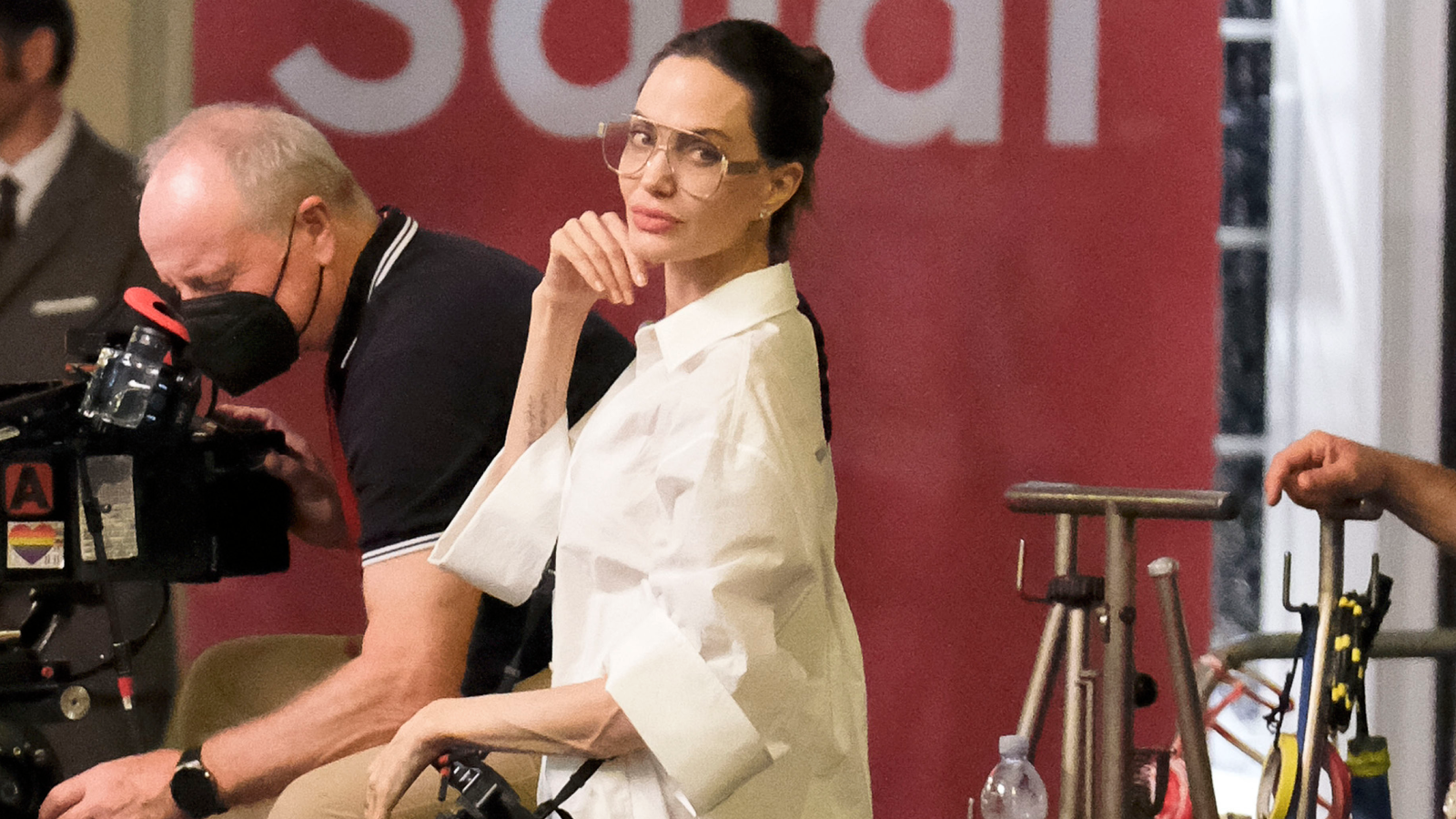 Angelina Jolie Wears Valentino Pajamas to the Airport: Photos