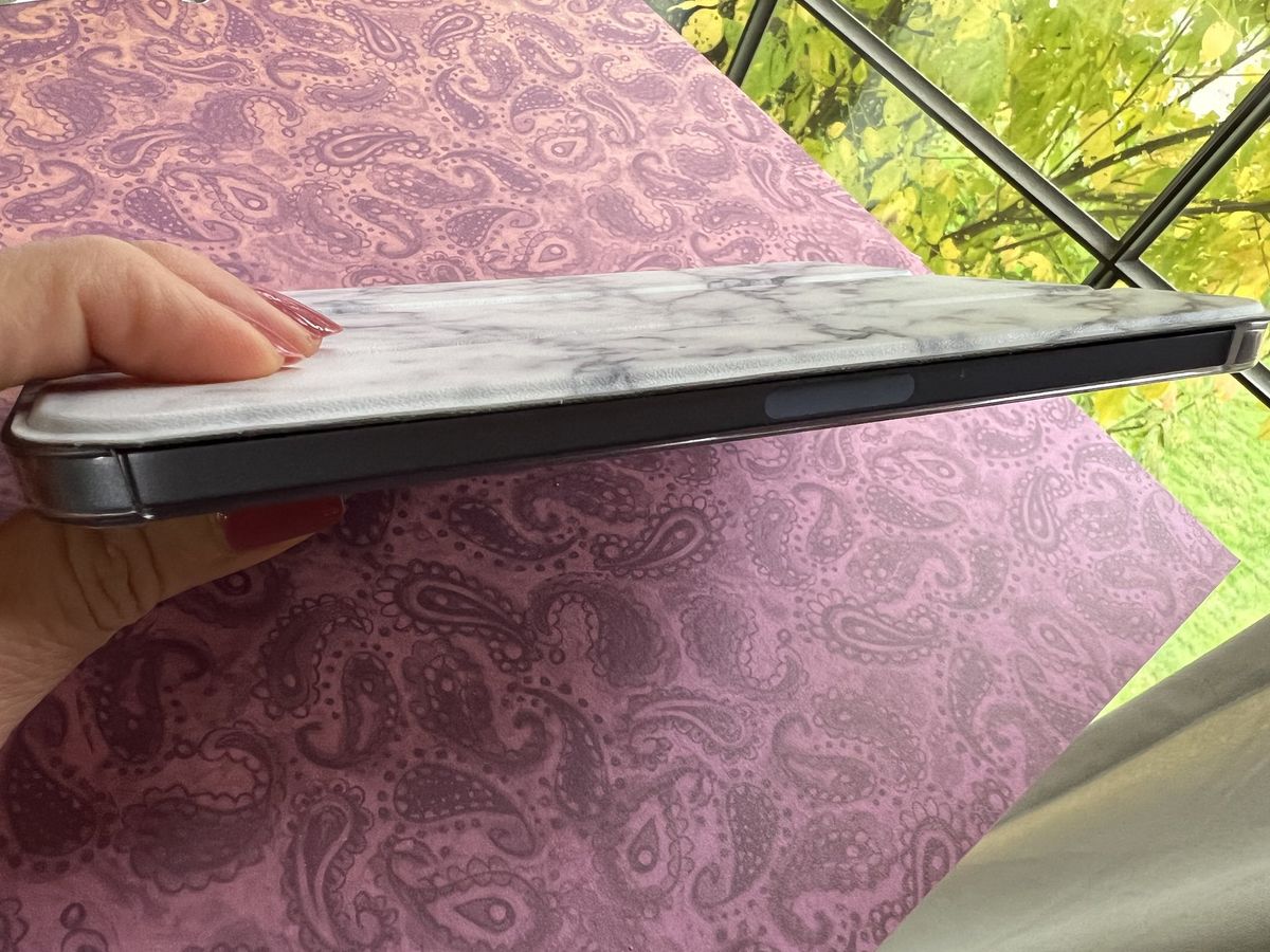 Fintie Slimshell Case For Ipad Mini 6 Lifestyle Side