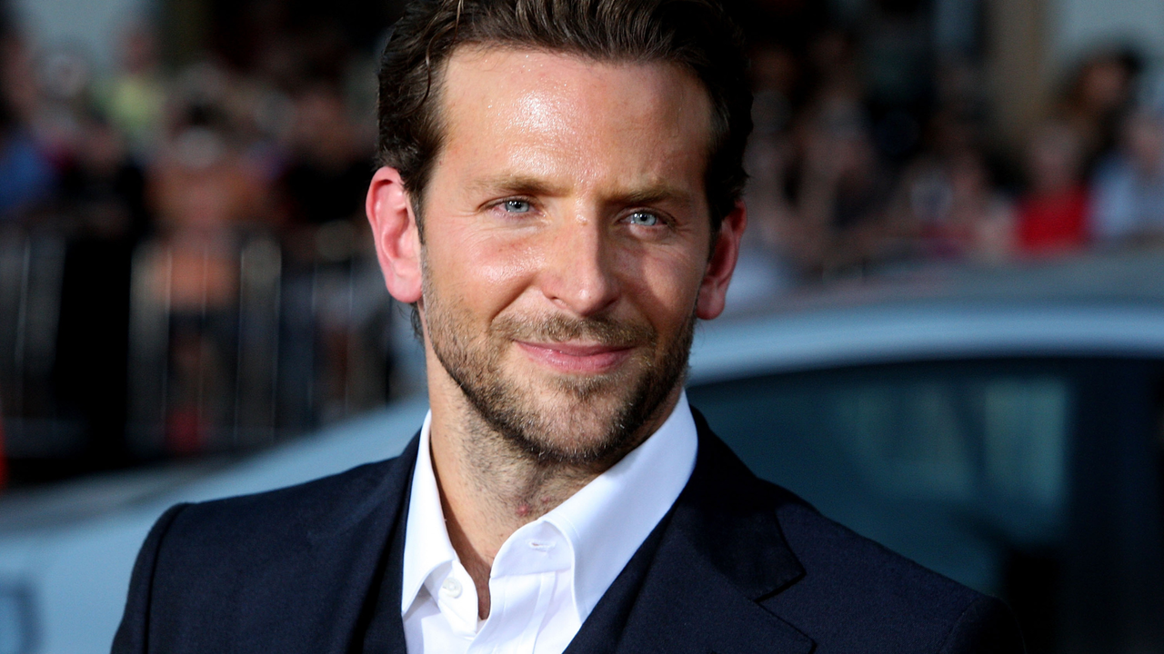 Actor Bradley Cooper arrives at the premiere of Twentieth Century Fox&#039;s &#039;All About Steve&#039; held at Mann&#039;s Chinese Theater on August 26, 2009 in Los Angeles, California