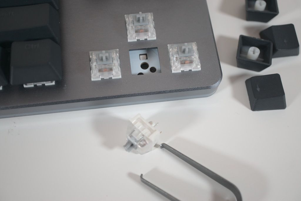 Drop CTRL review A great yet expensive foundation for a custom