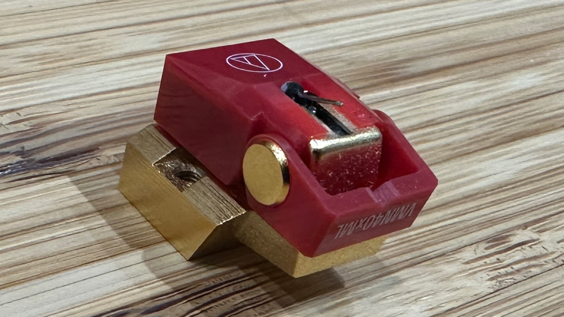 Audio-Technica AT-VM740xML moving magnet cartridge