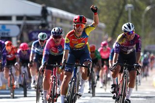 Scheldeprijs Women LIVE: Can anyone prevent a bunch sprint, or will the fast women take the honours again?