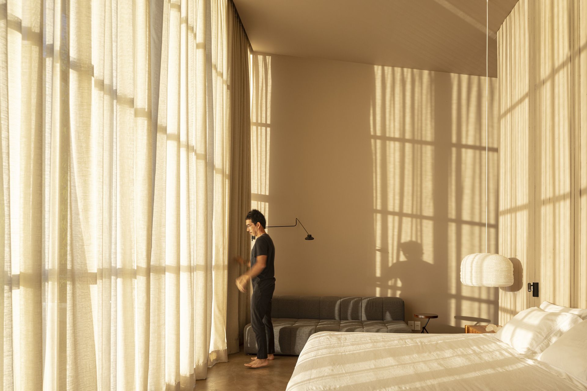 Casa Monoculo expansive living space